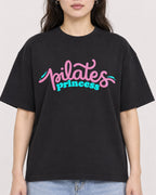 Mockup Boxy Heavyweight Tee Black female close-up 03