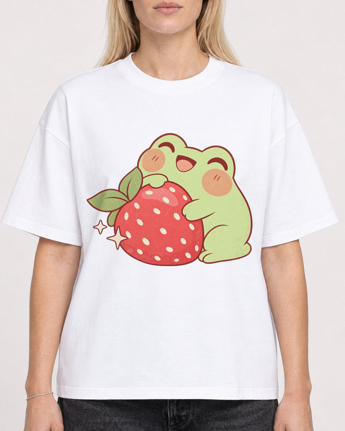 Mockup Boxy Heavyweight Tee White female close-up 08
