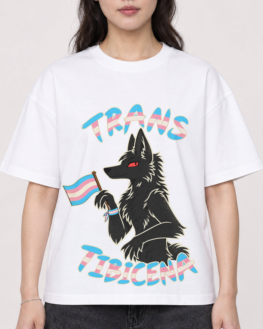 Mockup Boxy Heavyweight Tee White female close-up 03