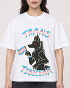 Mockup Boxy Heavyweight Tee White female close-up 03