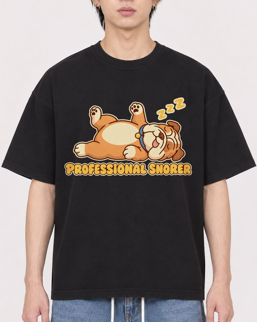 Mockup Boxy Heavyweight Tee Black male close-up 11