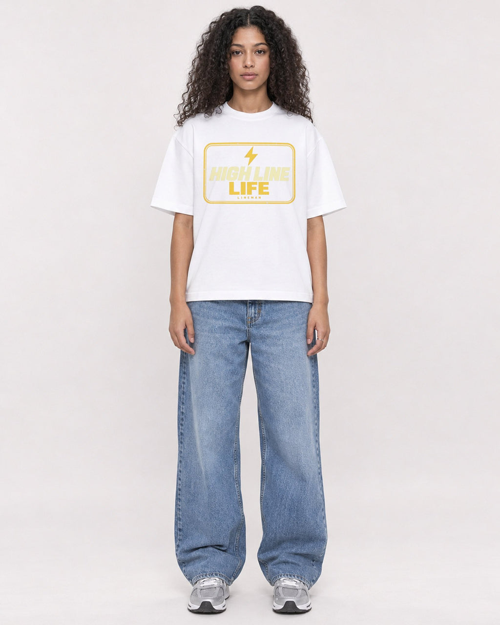 Mockup Boxy Heavyweight Tee White female full-body 10