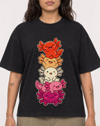 Mockup Boxy Heavyweight Tee Black female close-up 06