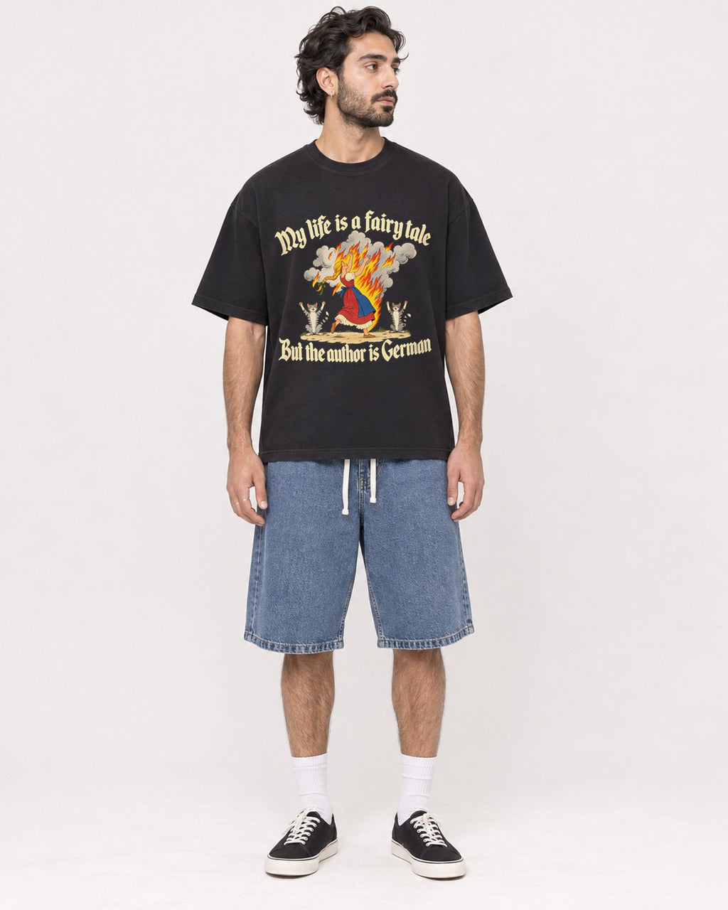 Mockup Boxy Heavyweight Tee Black male full-body 47