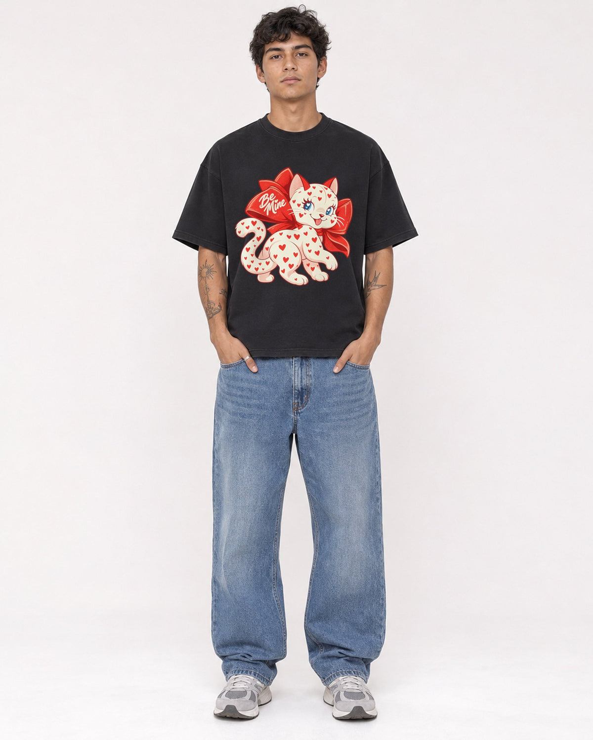 Mockup Boxy Heavyweight Tee Black male full-body 06