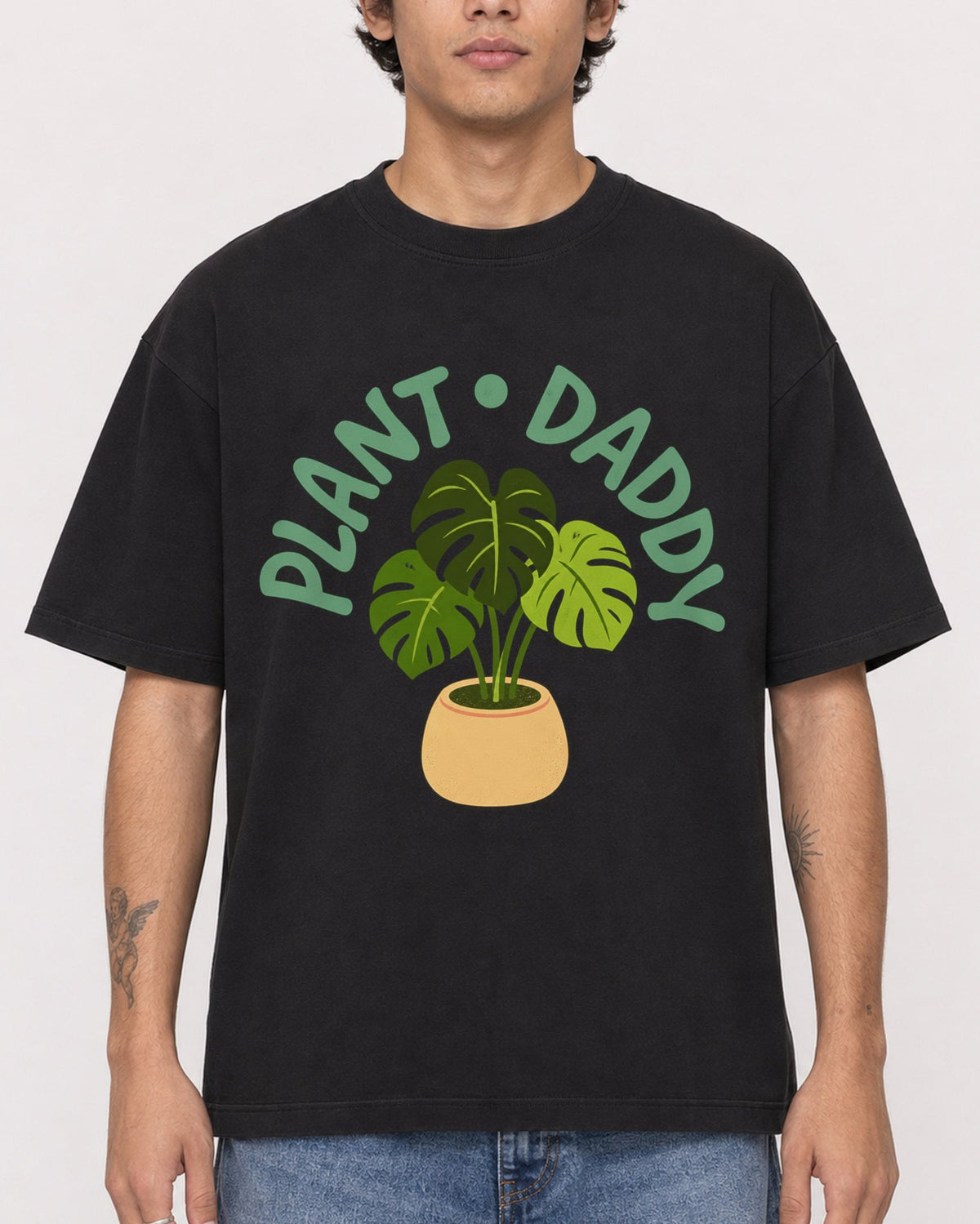 Mockup Boxy Heavyweight Tee Black male close-up 06
