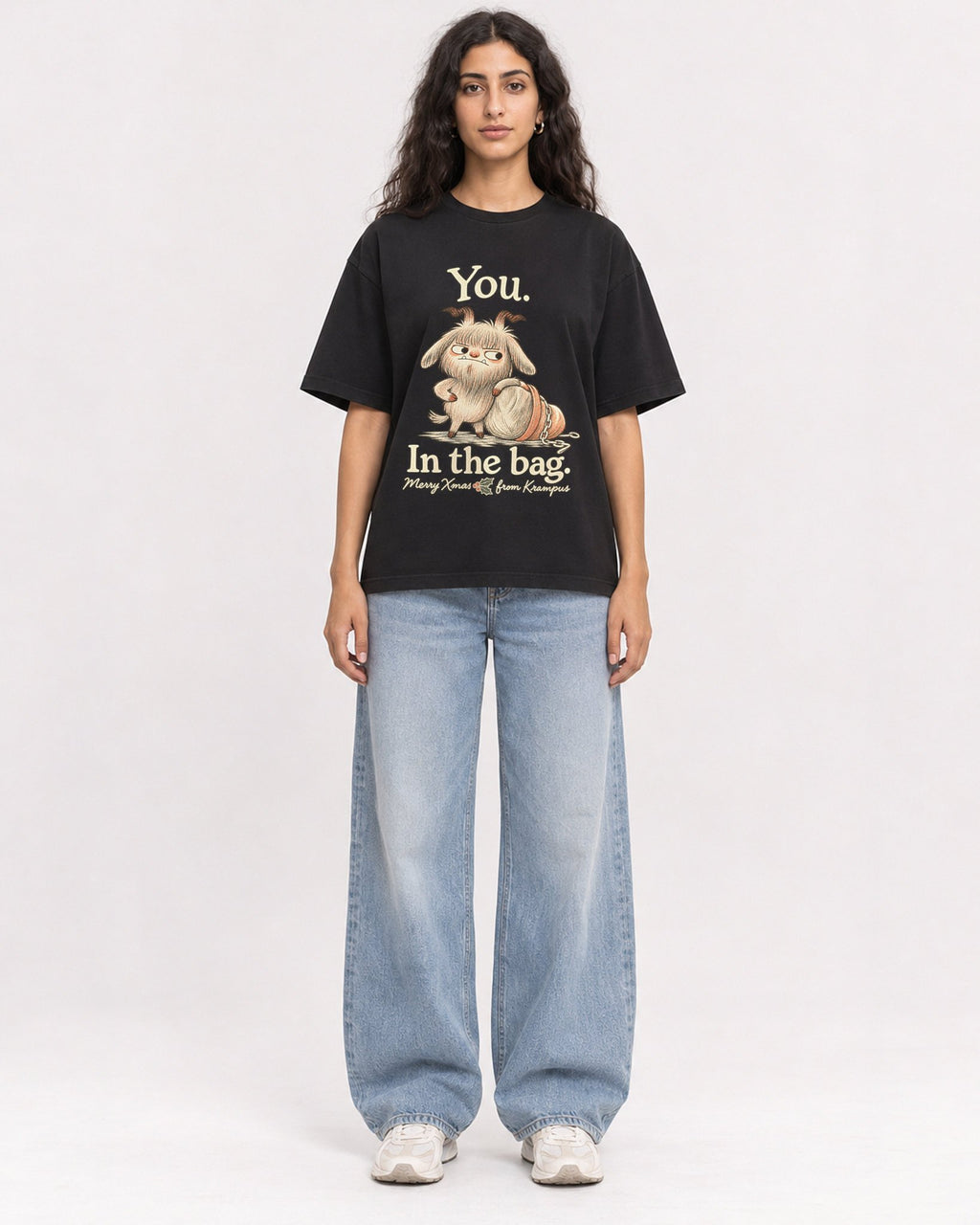 Mockup Boxy Heavyweight Tee Black female full-body 07