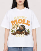 Mockup Boxy Heavyweight Tee White female close-up 01
