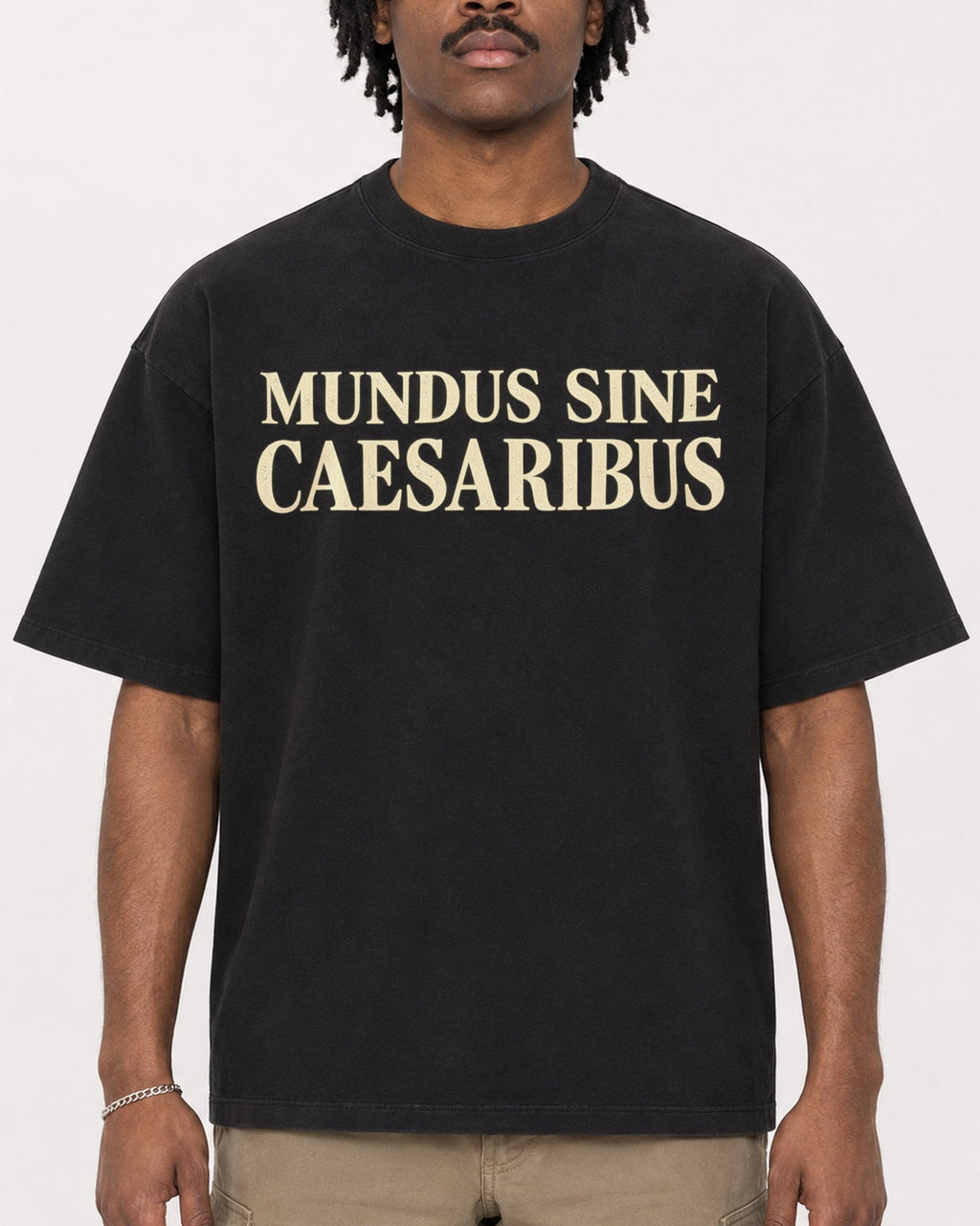 Mockup Boxy Heavyweight Tee Black male close-up 04
