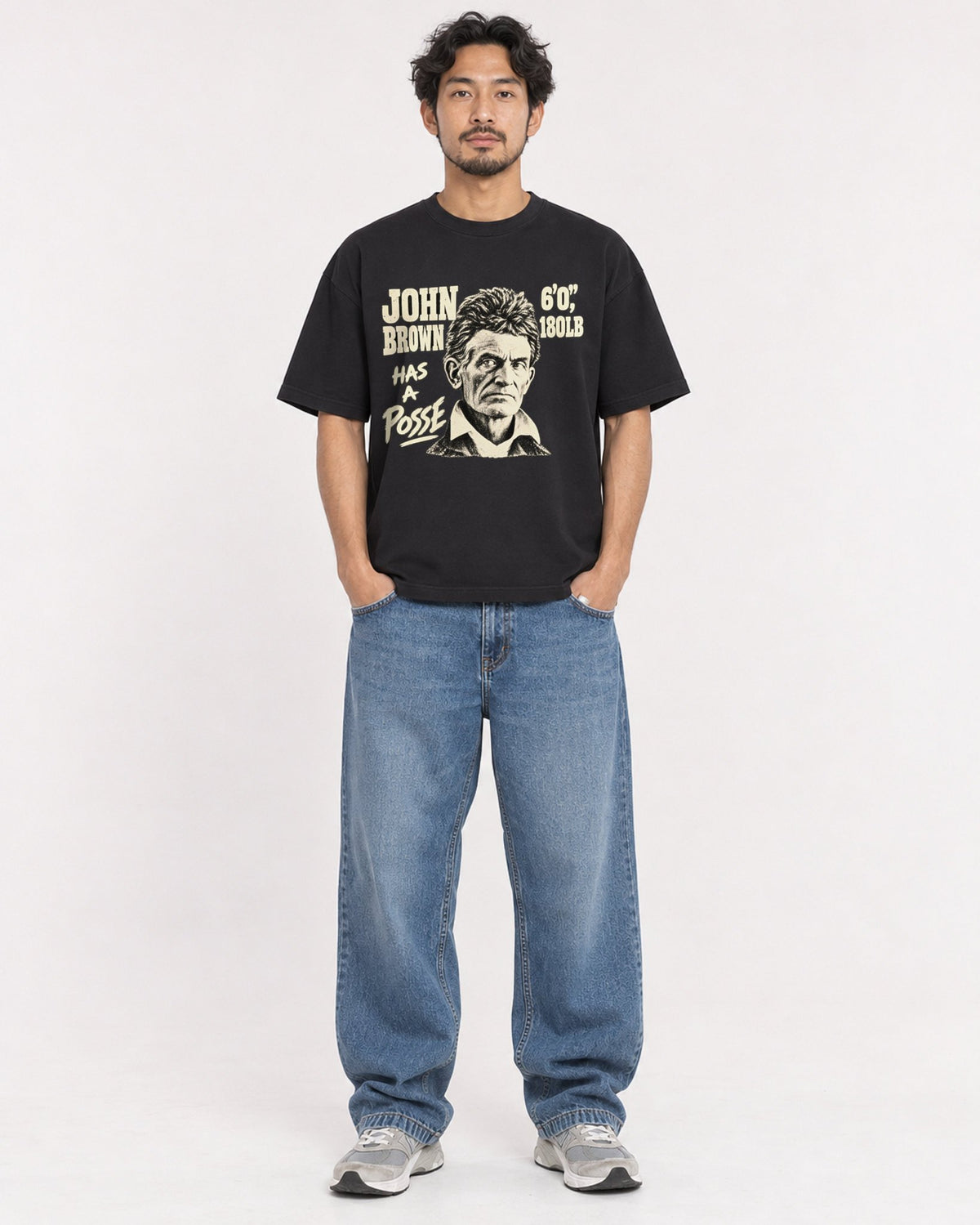 Mockup Boxy Heavyweight Tee Black male full-body 02