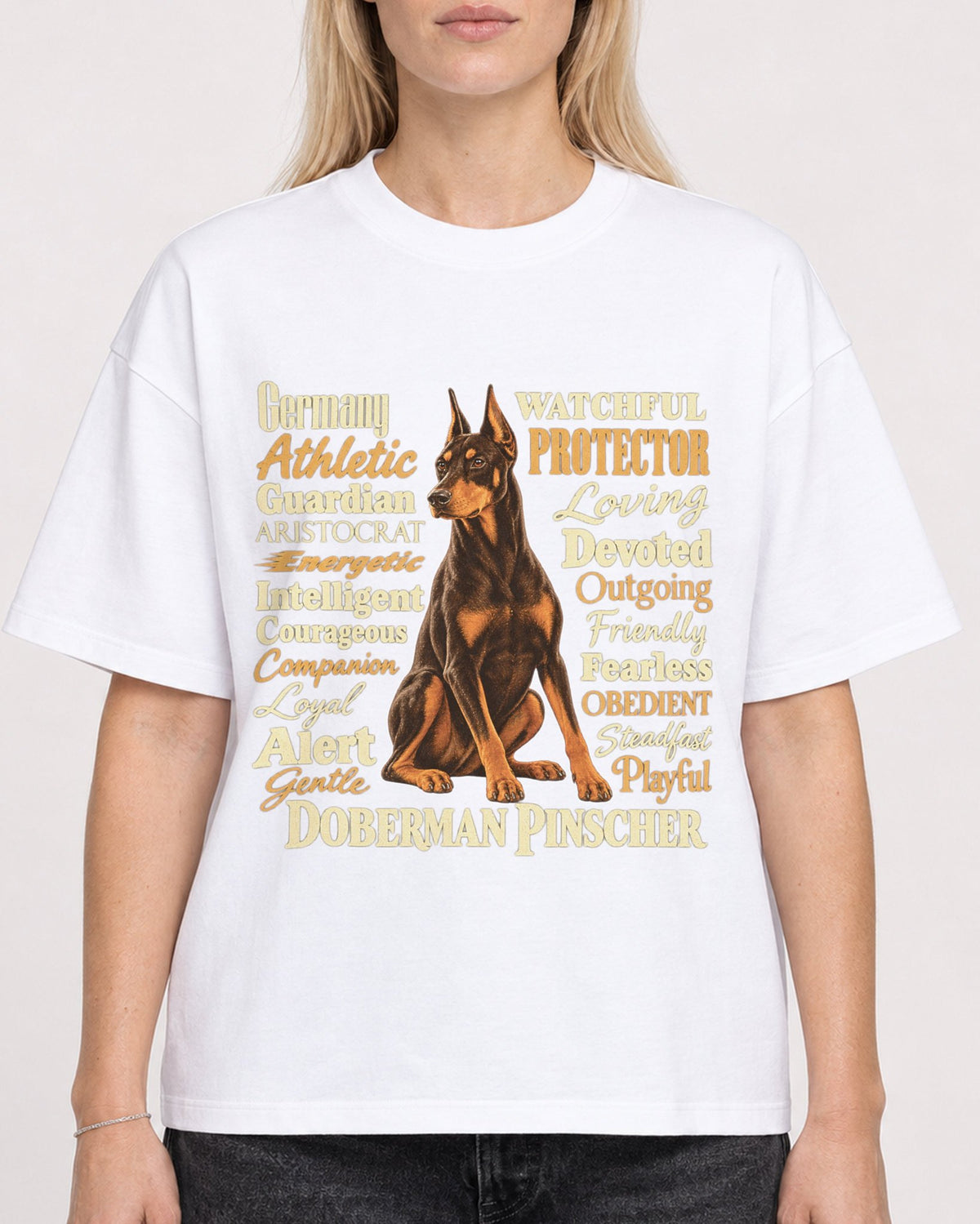 Mockup Boxy Heavyweight Tee White female close-up 08