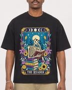 Mockup Boxy Heavyweight Tee Black male close-up 44