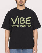 Mockup Boxy Heavyweight Tee Black male close-up 02