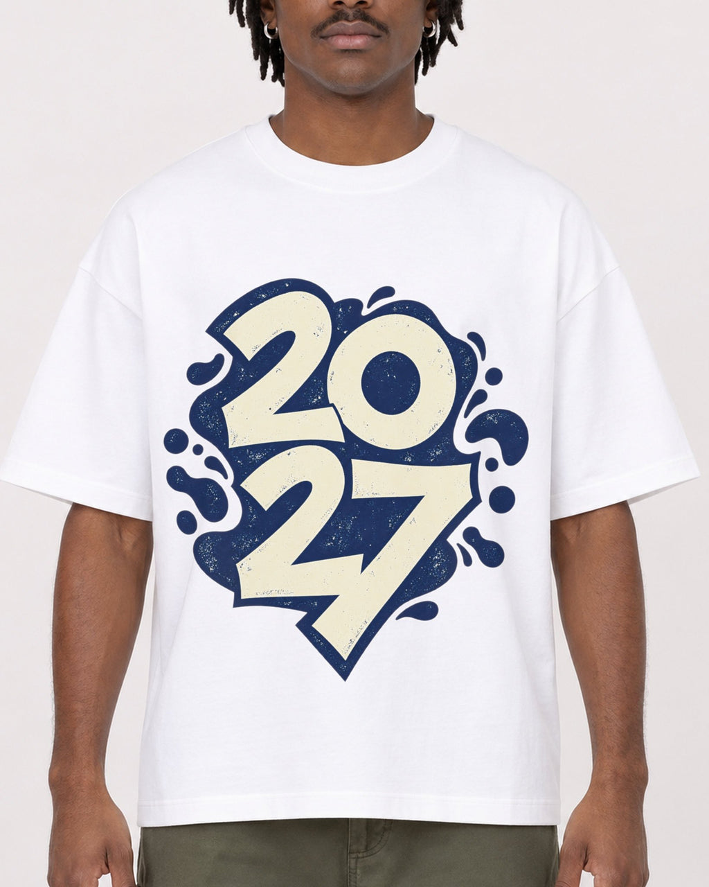 Mockup Boxy Heavyweight Tee White male close-up 04