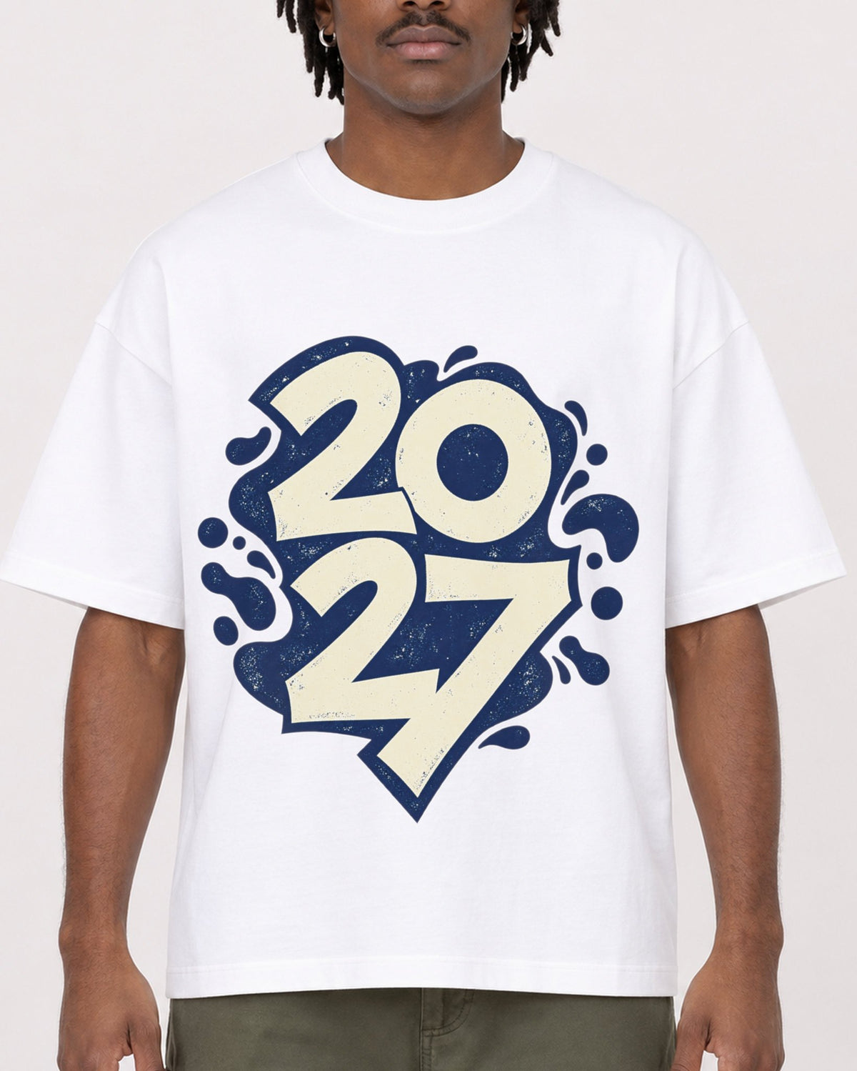 Mockup Boxy Heavyweight Tee White male close-up 04