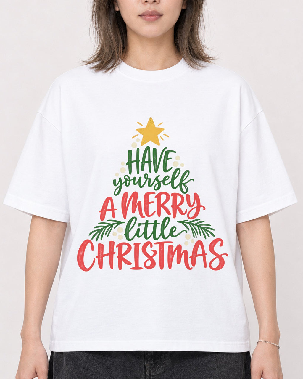 Mockup Boxy Heavyweight Tee White female close-up 33
