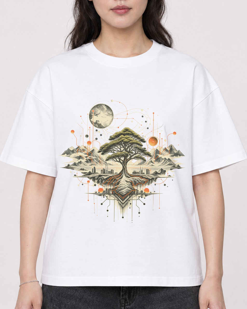 Mockup Boxy Heavyweight Tee White female close-up 03