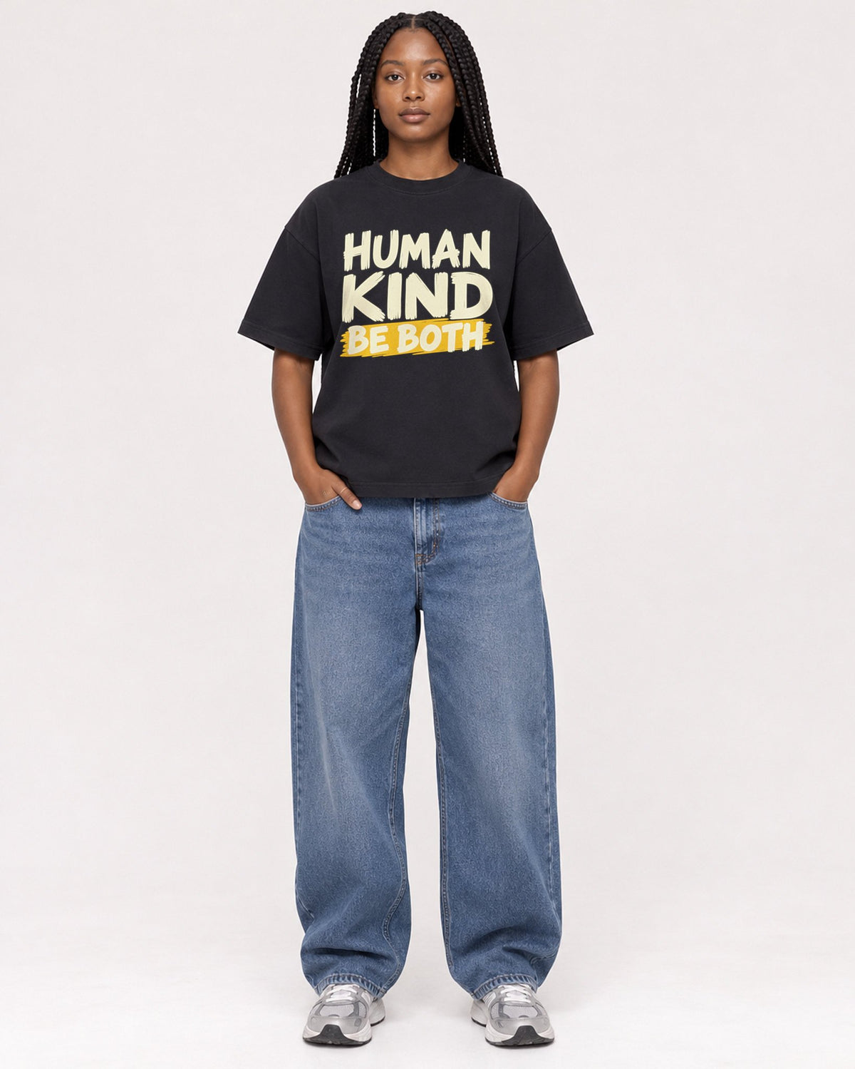 Mockup Boxy Heavyweight Tee Black female full-body 04