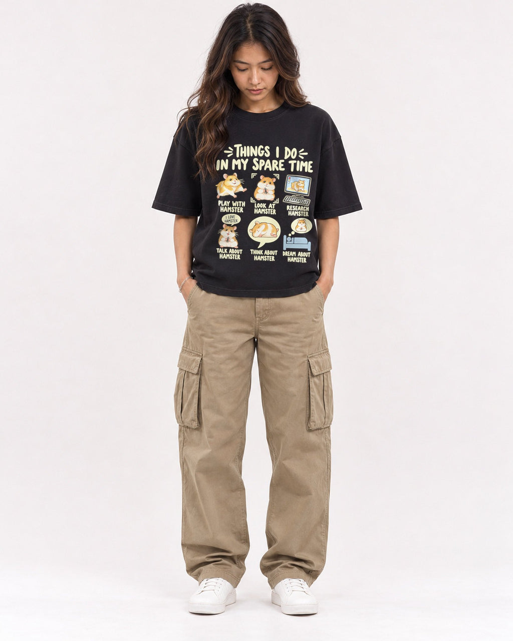 Mockup Boxy Heavyweight Tee Black female full-body 02