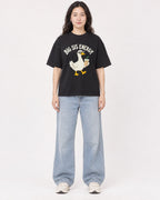 Mockup Boxy Heavyweight Tee Black female full-body 03