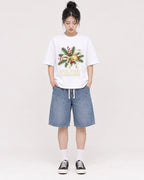Mockup Boxy Heavyweight Tee White female full-body 41