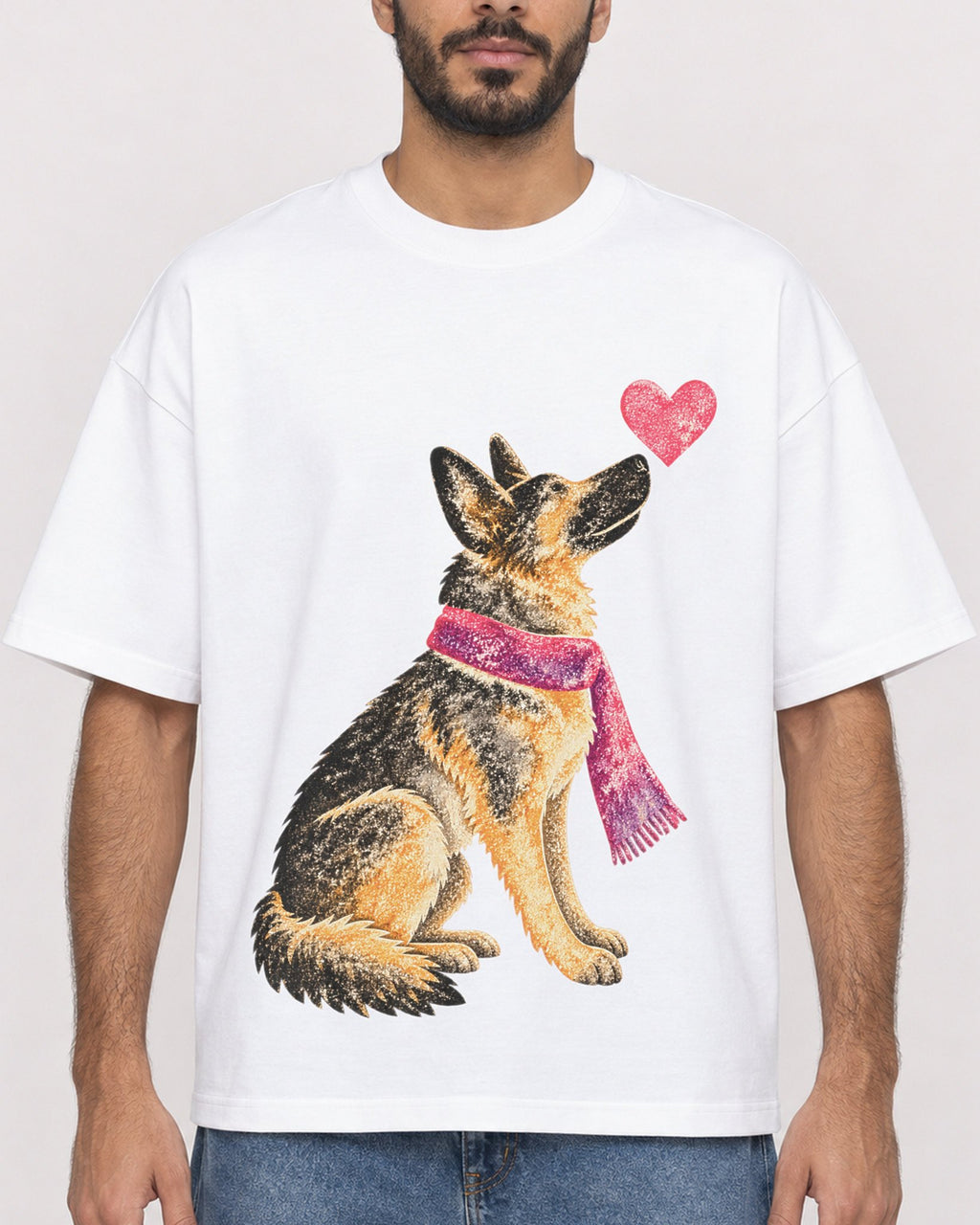Mockup Boxy Heavyweight Tee White male close-up 07