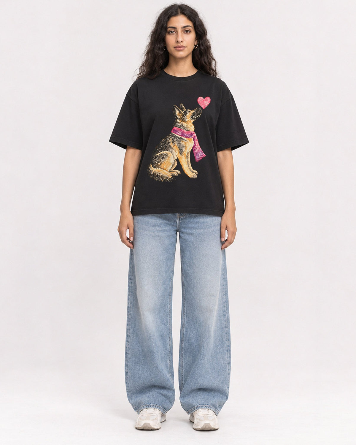 Mockup Boxy Heavyweight Tee Black female full-body 07