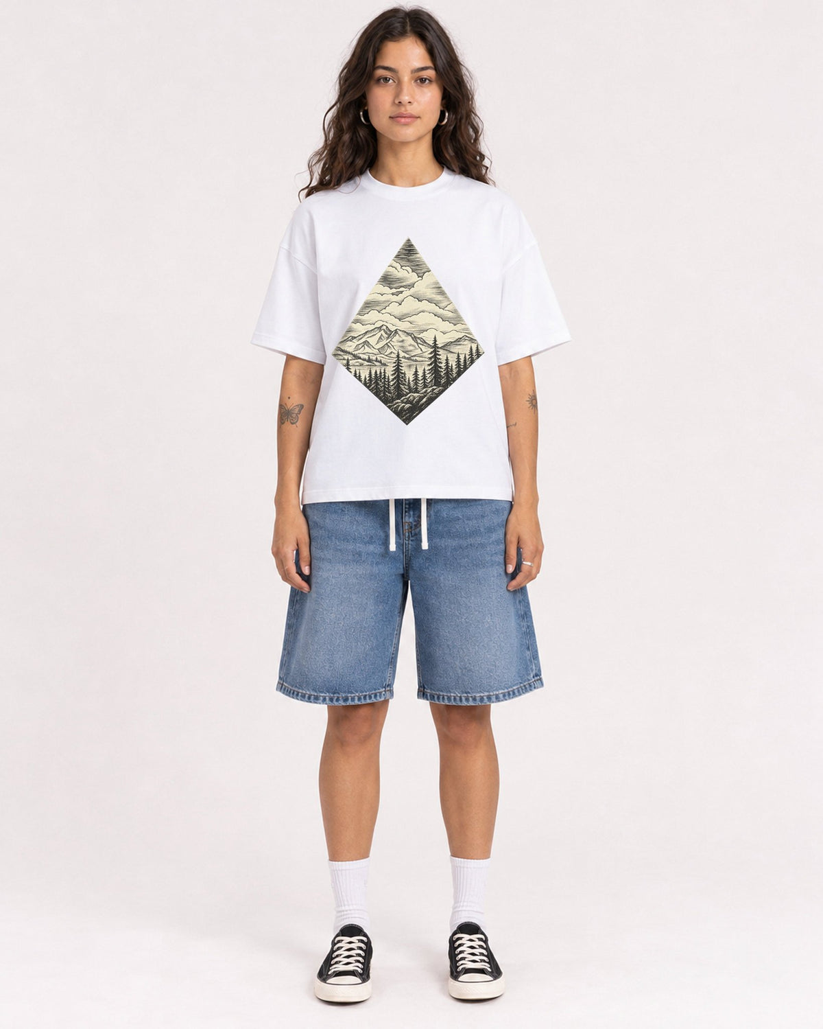 Mockup Boxy Heavyweight Tee White female full-body 06