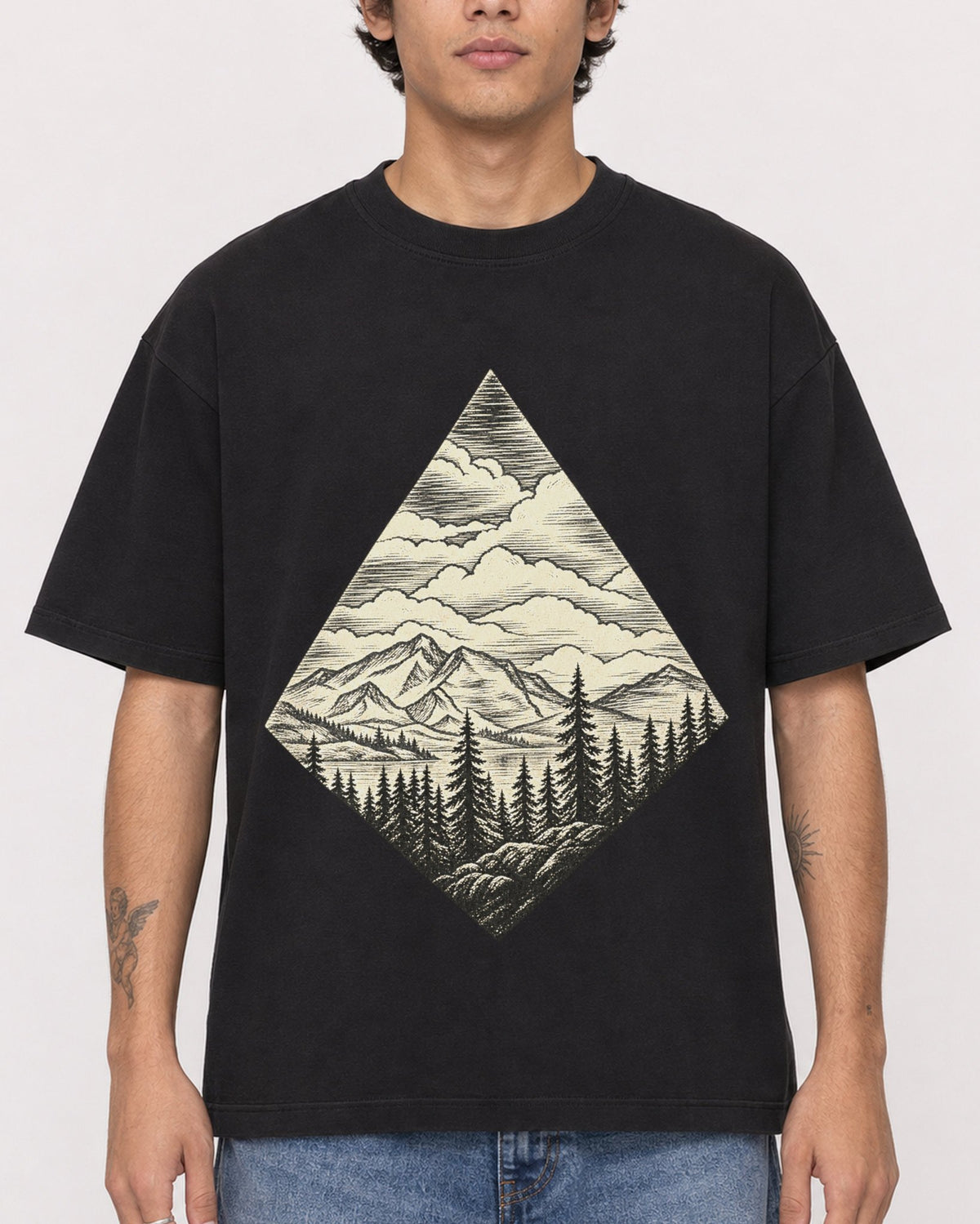 Mockup Boxy Heavyweight Tee Black male close-up 06