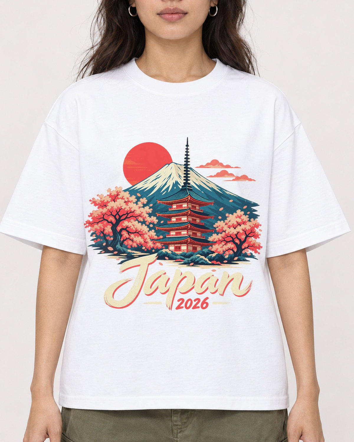 Mockup Boxy Heavyweight Tee White female close-up 02