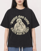 Mockup Boxy Heavyweight Tee Black female close-up 01