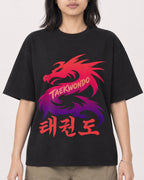 Mockup Boxy Heavyweight Tee Black female close-up 22