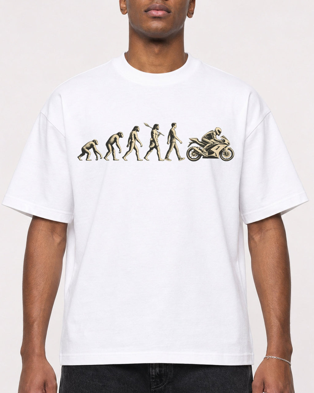 Mockup Boxy Heavyweight Tee White male close-up 15