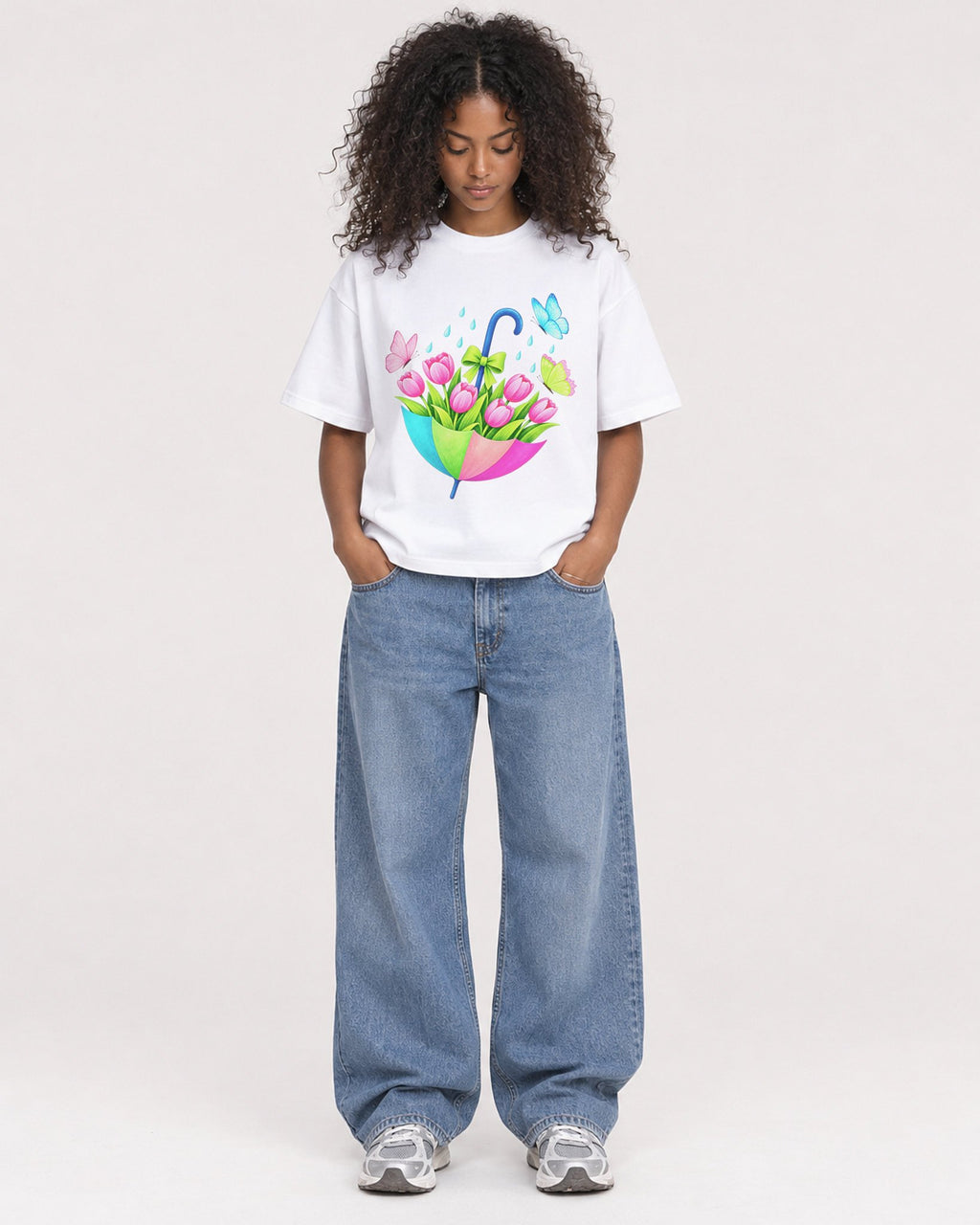 Mockup Boxy Heavyweight Tee White female full-body 05