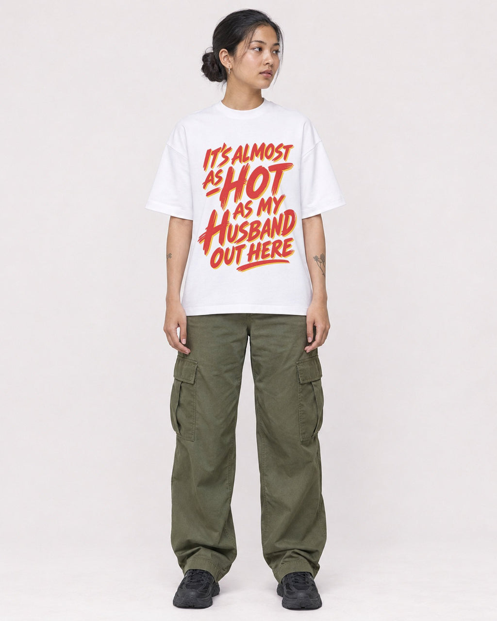 Mockup Boxy Heavyweight Tee White female full-body 12