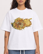 Mockup Boxy Heavyweight Tee White female close-up 06