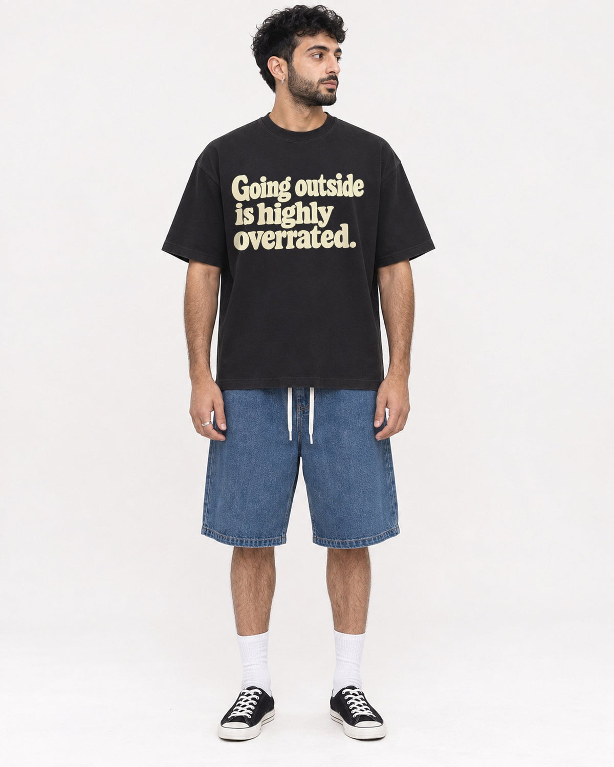 Mockup Boxy Heavyweight Tee Black male full-body 07