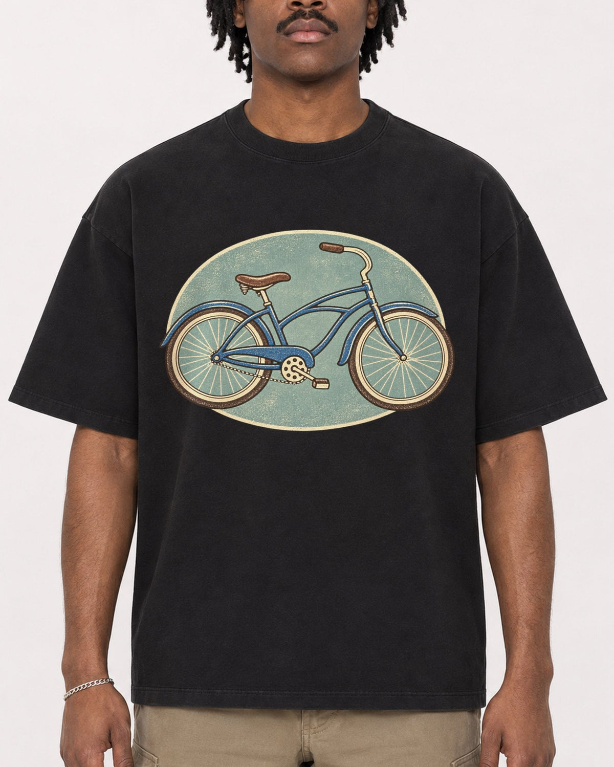 Mockup Boxy Heavyweight Tee Black male close-up 04