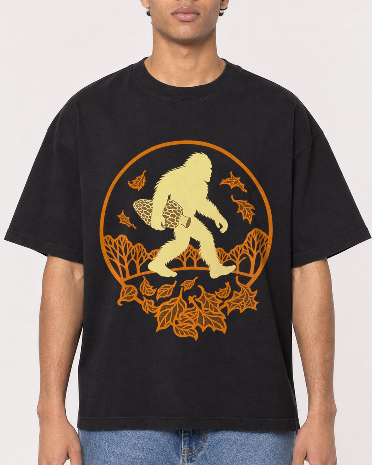 Mockup Boxy Heavyweight Tee Black male close-up 10