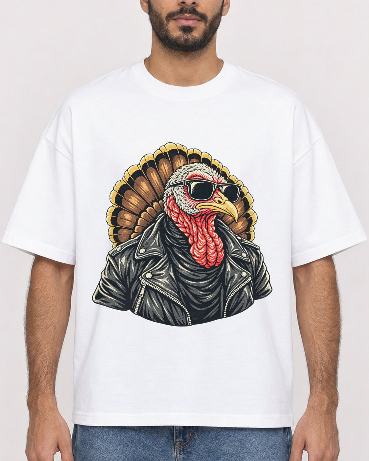 Mockup Boxy Heavyweight Tee White male close-up 07