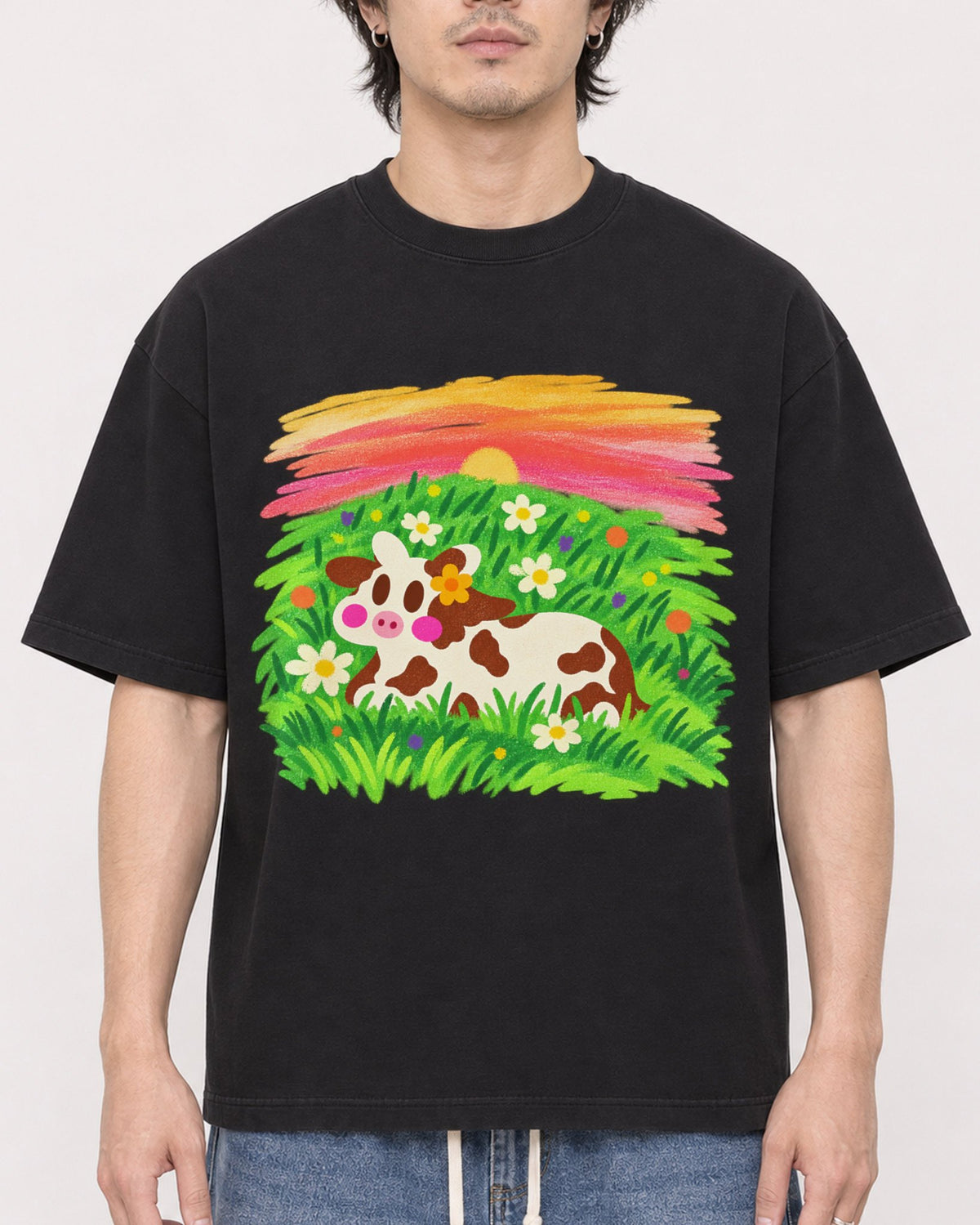 Mockup Boxy Heavyweight Tee Black male close-up 03