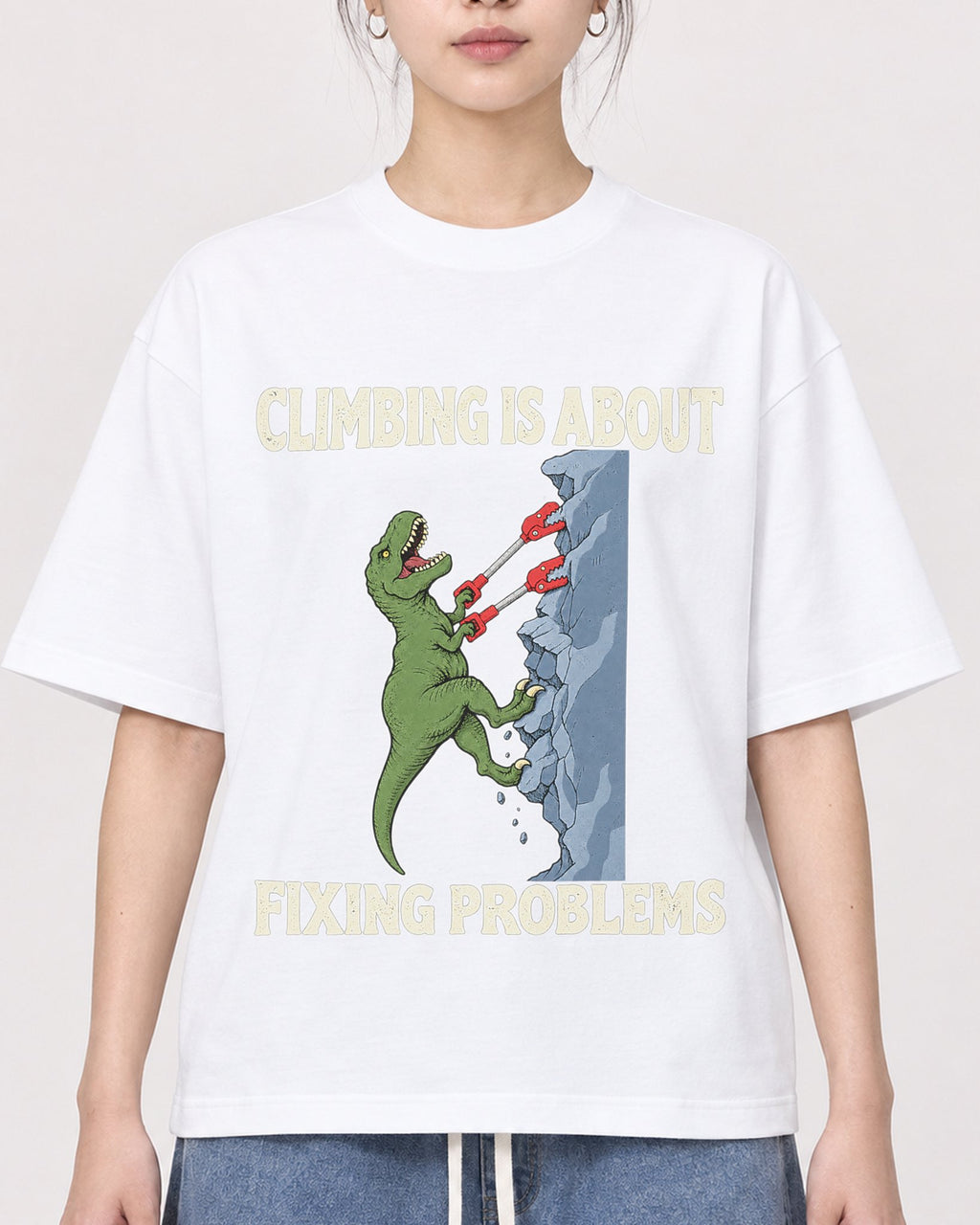 Mockup Boxy Heavyweight Tee White female close-up 41