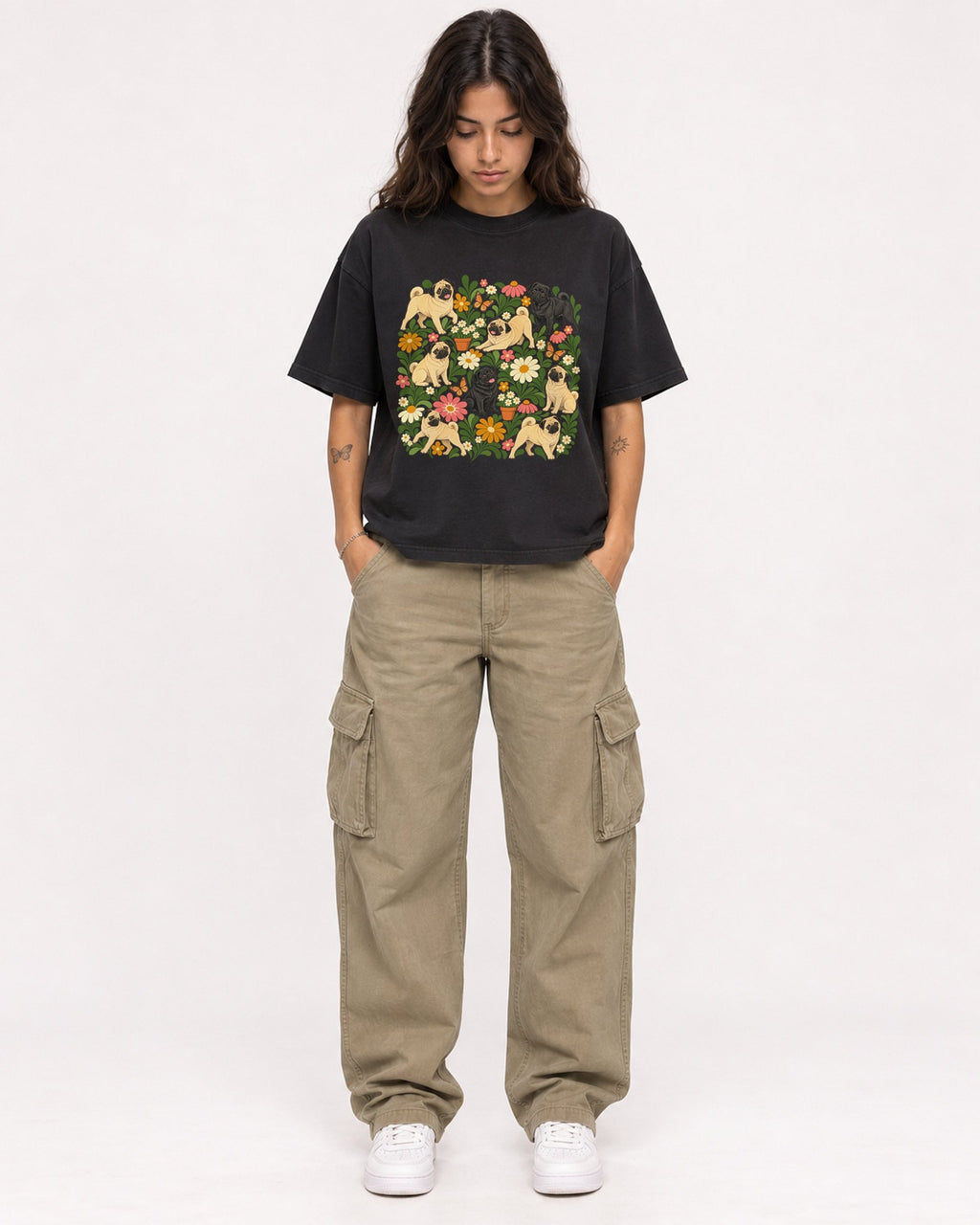 Mockup Boxy Heavyweight Tee Black female full-body 06