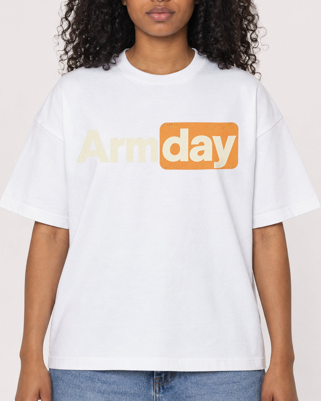 Mockup Boxy Heavyweight Tee White female close-up 05