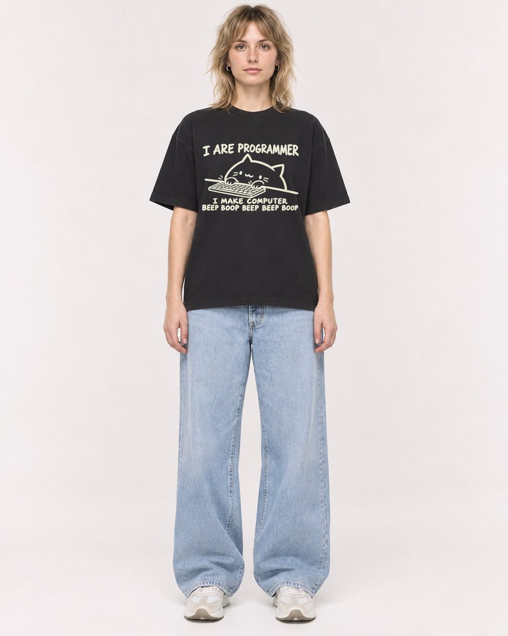Mockup Boxy Heavyweight Tee Black female full-body 19