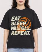 Mockup Boxy Heavyweight Tee Black female close-up 03