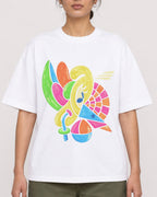 Mockup Boxy Heavyweight Tee White female close-up 17