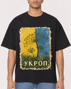 Mockup Boxy Heavyweight Tee Black male close-up 10