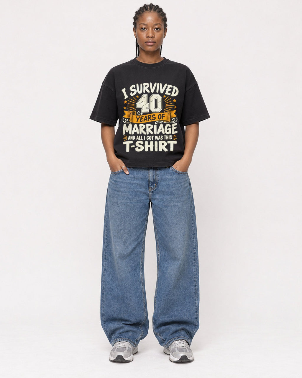 Mockup Boxy Heavyweight Tee Black female full-body 44