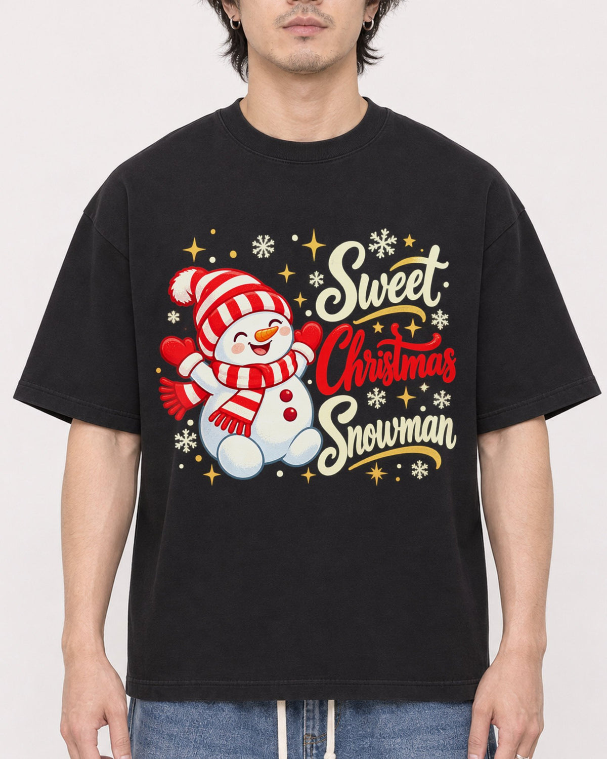 Mockup Boxy Heavyweight Tee Black male close-up 03